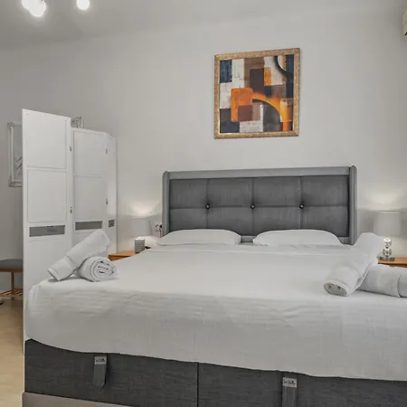 דירה Upscale Studio, Walking Distance From The Old Town