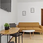 Lejlighed Upscale Studio, Walking Distance From The Old Town