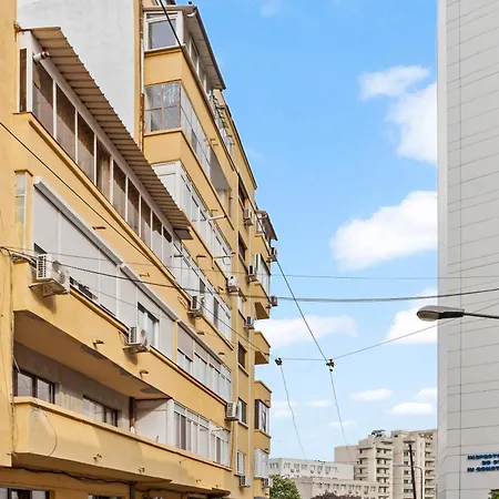 Apartamento Upscale Studio, Walking Distance From The Old Town *